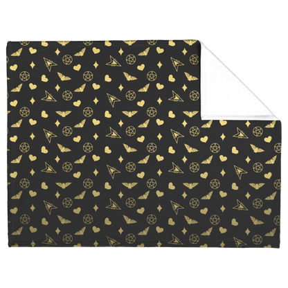 BabyBatB_-_Blanket_V_Blanket_Fold_Mockup.png_15442619