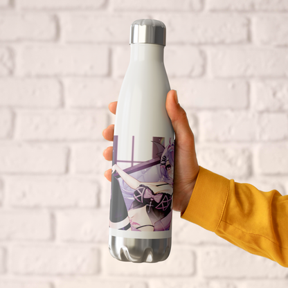 DaniFangs_-_20oz_Insulated_Bottle_591_m_WaterBottle_HoldingHand_AS_Mockup.png_16160659