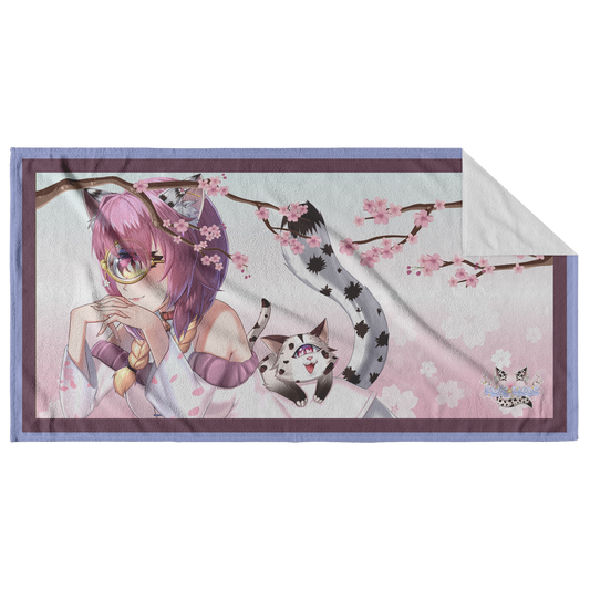 Emie_Chise_Kitty_-_Limited_Edition_Beach_Main_Fold_Horizontal_Mockup.png