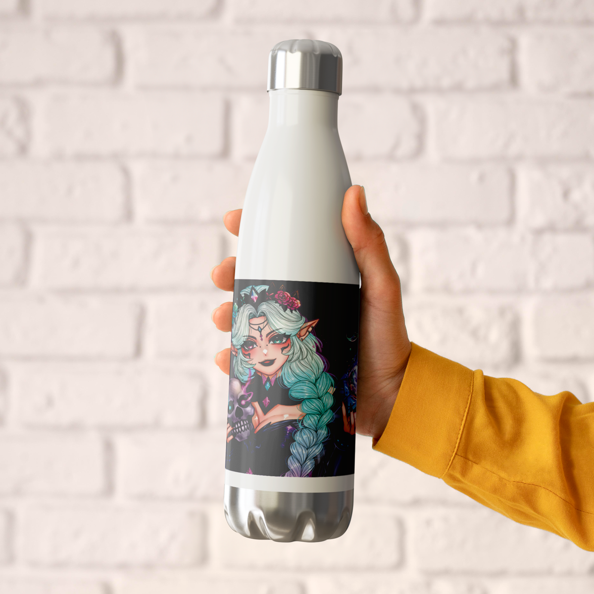 MysticSoulQueen_-_20oz_Insulated_Bottle__WaterBottle_HoldingHand_AS_Mockup.png_16164011