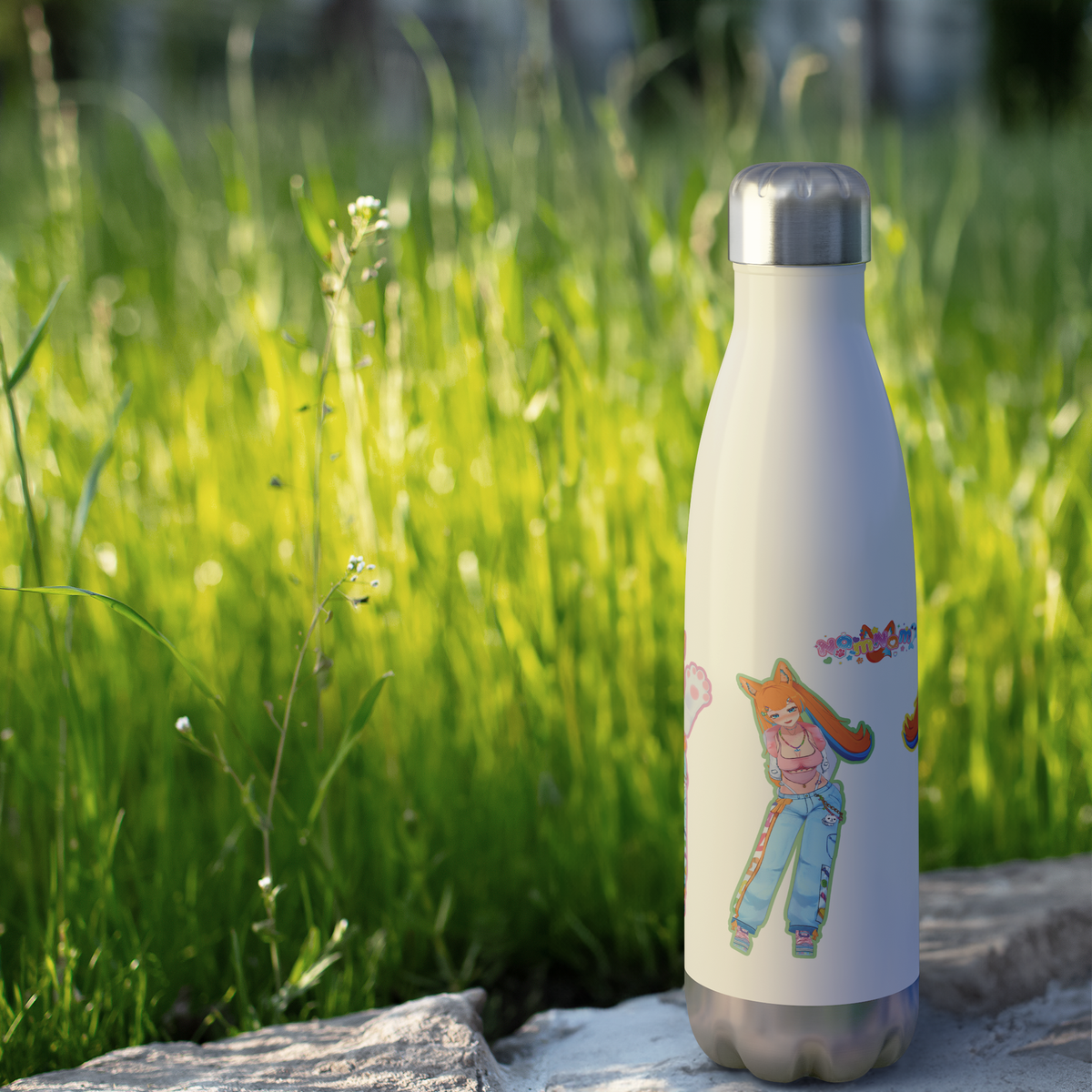 NannaNamNam_-_20oz_Insulated_Bottle_591_WaterBottle_Outdoor_grass_Mockup.png_16198250