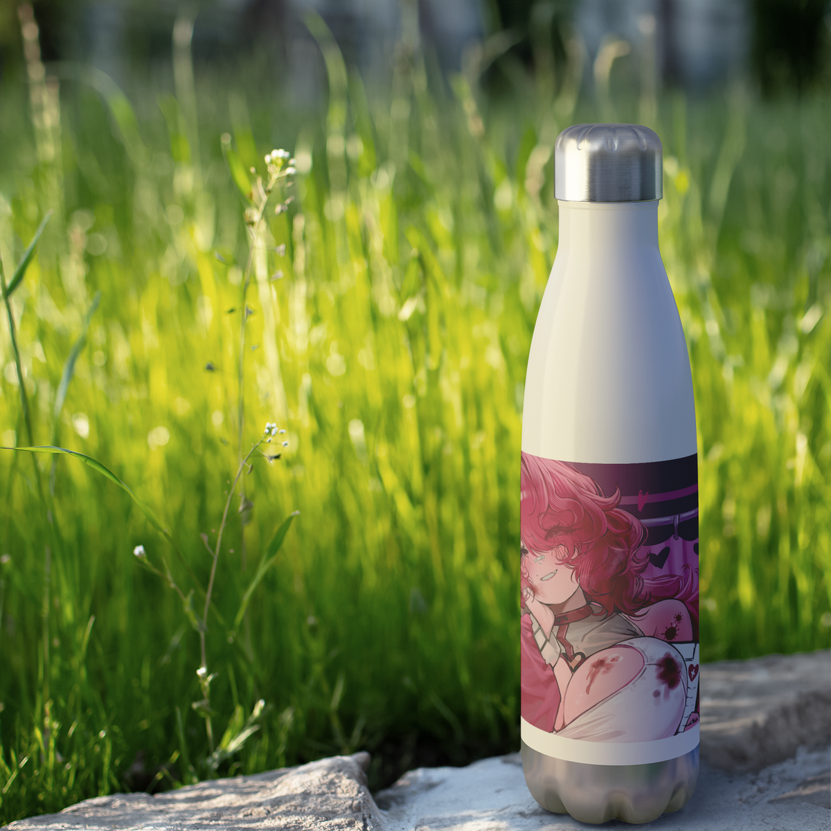 Nasu_Aisuru_-_20oz_Insulated_Bottle_591_WaterBottle_Outdoor_grass_Mockup.png_16166925