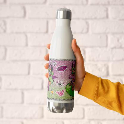 P0izonn_-_20oz_Insulated_Bottle_591_ml_WaterBottle_HoldingHand_AS_Mockup.png_16166981